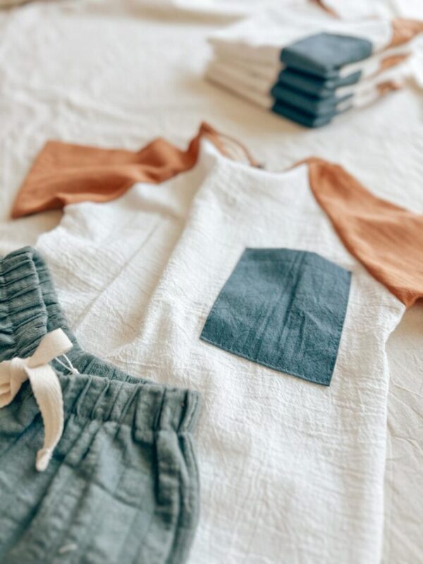 REMERA BAUTI - CANELA - Imagen 3