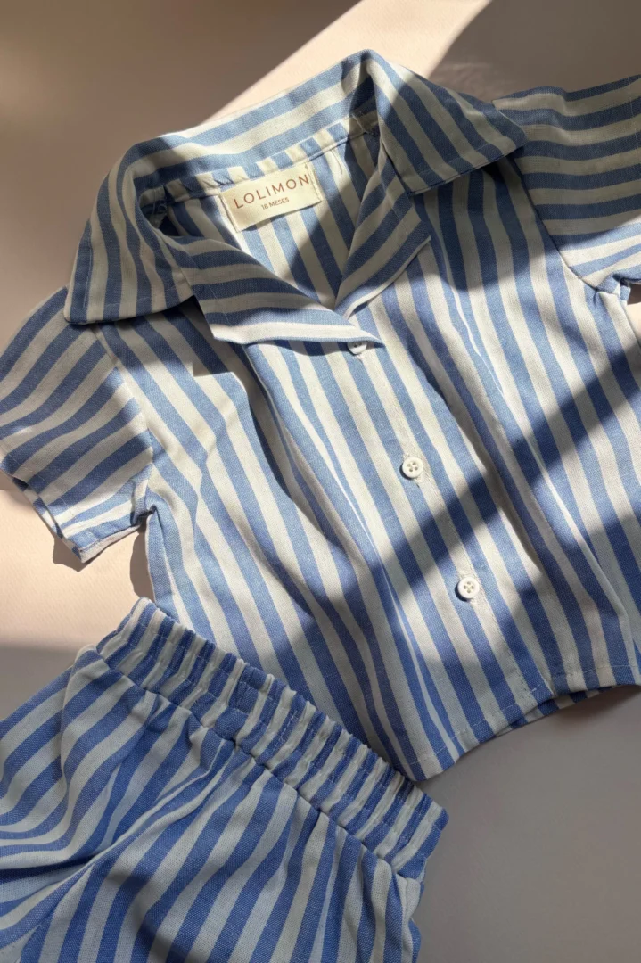 SHORTS VERANO - RAYADO CELESTE