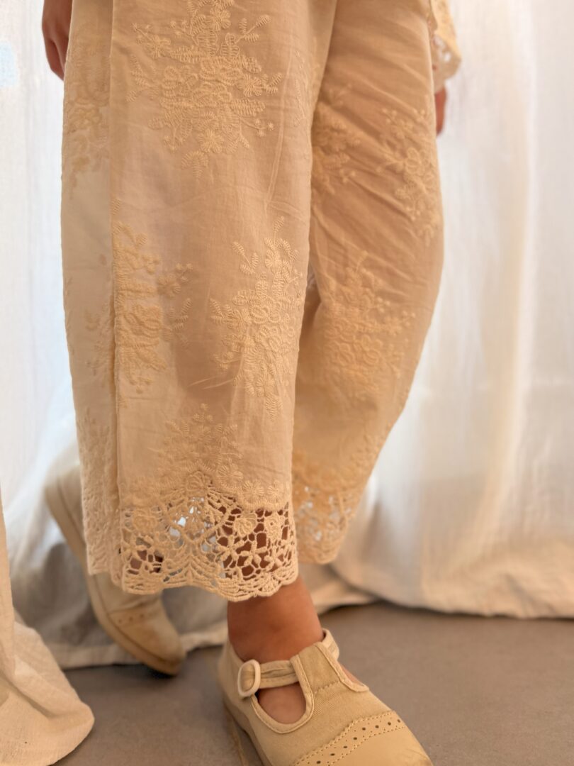 PANTALÓN ENCANTADO - Imagen 2